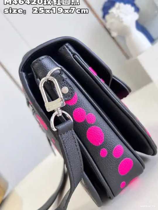 WIS VUITTON POCHETTE MÉTIS x LOUIS  YK 0510